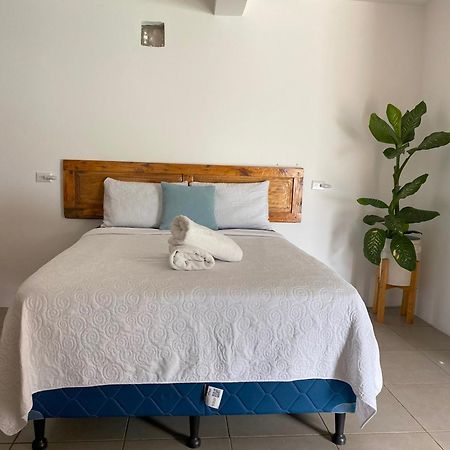 El Chirris Tzanjay Hotel ซานฮวนลาลากูนา ภายนอก รูปภาพ